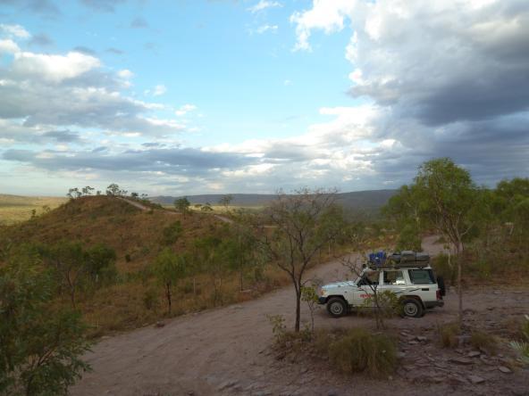 Als Abwechslung zu den Offroad Fahrten werden auch Bootstouren durch die Chamberlain Gorge angeboten