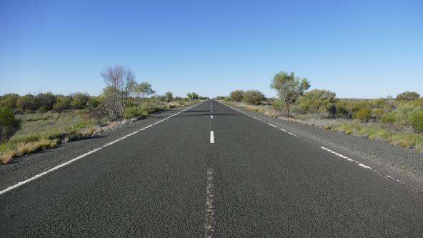 Explorer's Way Südaustralien bei Marla Straße Outback