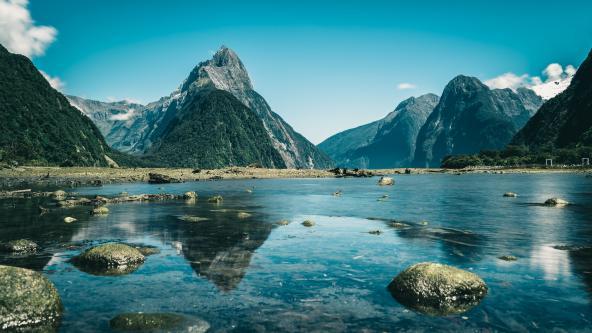 Milford Sound Mitre Peak Fiordland Neuseeland entdecken