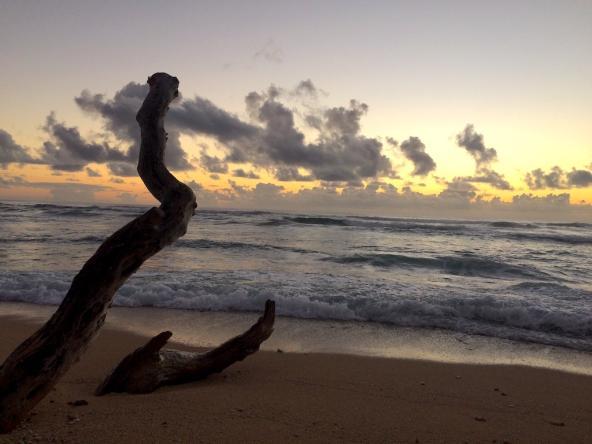 Sonnenaufgang am Strand vom Kaua´i Beach Resort