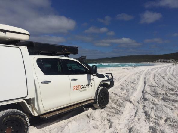 Der Strand kann mit einem 4WD Fahrzeug befahren werden