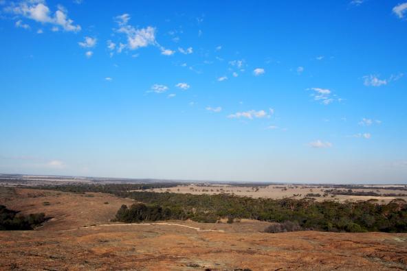 Eine sagenhafte Aussicht über die Wave Rock und Hyden Region