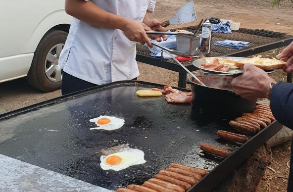 Undara Bush Breakfast