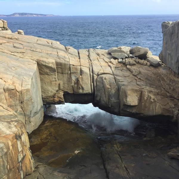 Südwesten Westaustralien Roadtrip Torndirrup Nationalpark Natural Bridge Meer